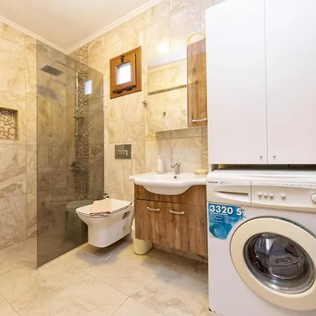 Separate With Garden And Terrace In Bodrum * Gümbet