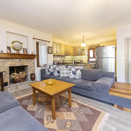 Separate With Garden And Terrace In Bodrum *
